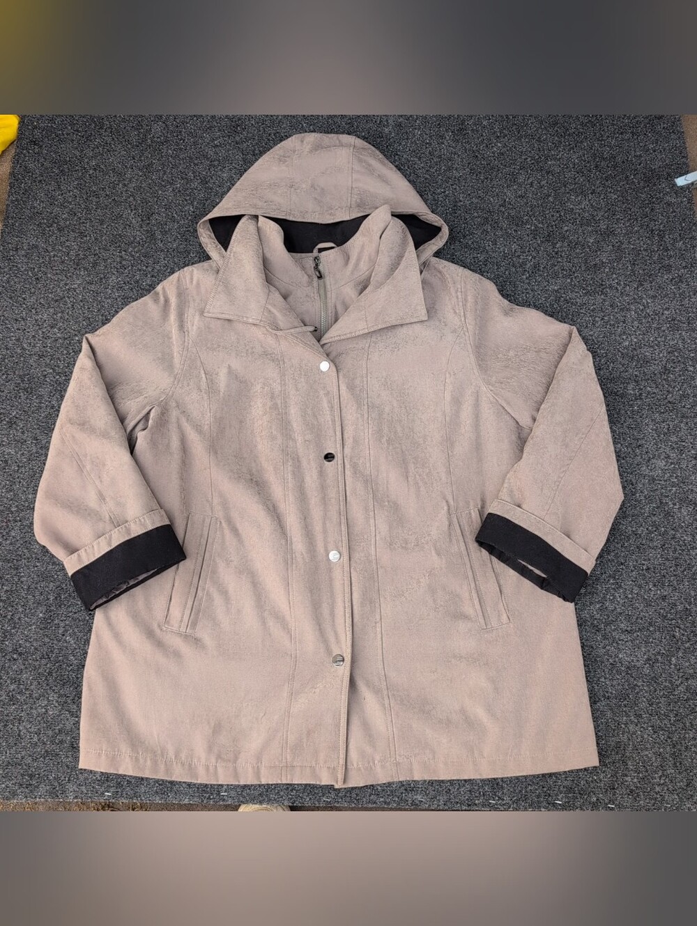 Women's Hooded Taupe Ski Jacket with Black Cuff Detail